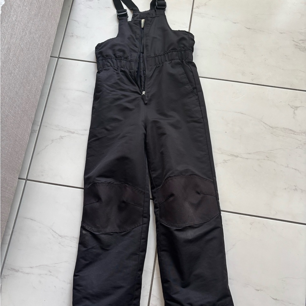 Kids snow pants size 8